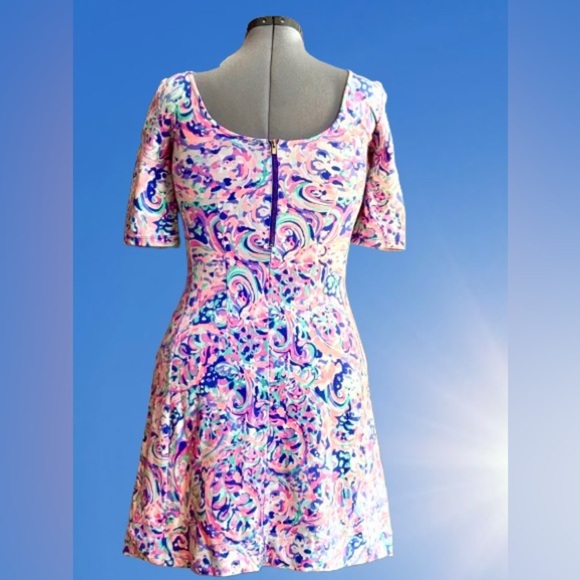 Lilly Pulitzer Celia La Playa Fit and Flare dress
Wmns Sz XS - Picture 3 of 3